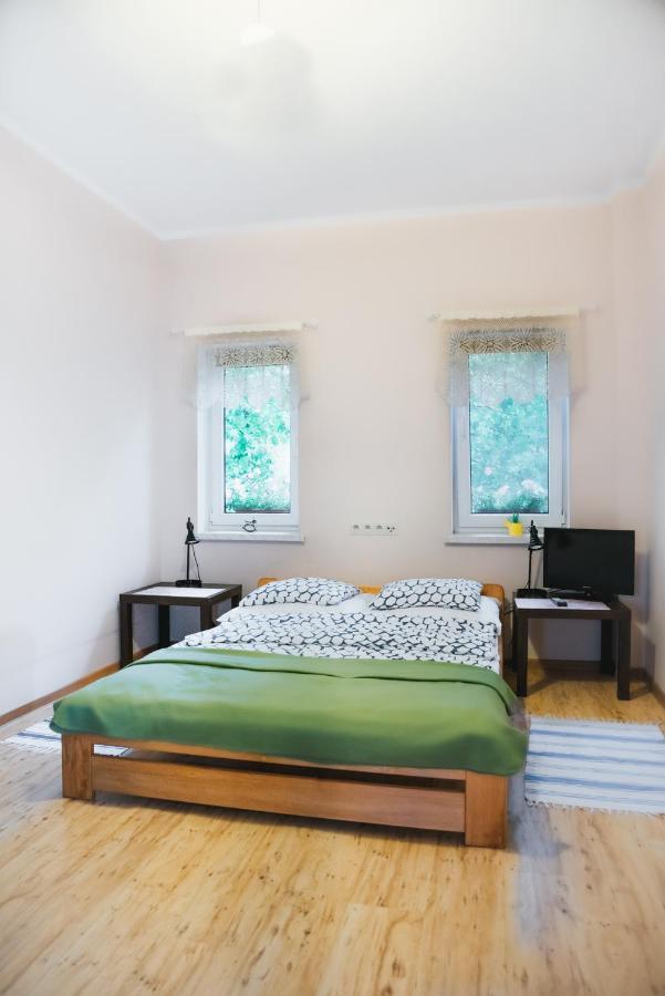 Agroturystyka Pod Modrzewiami Nowy Tomyśl Buitenkant foto